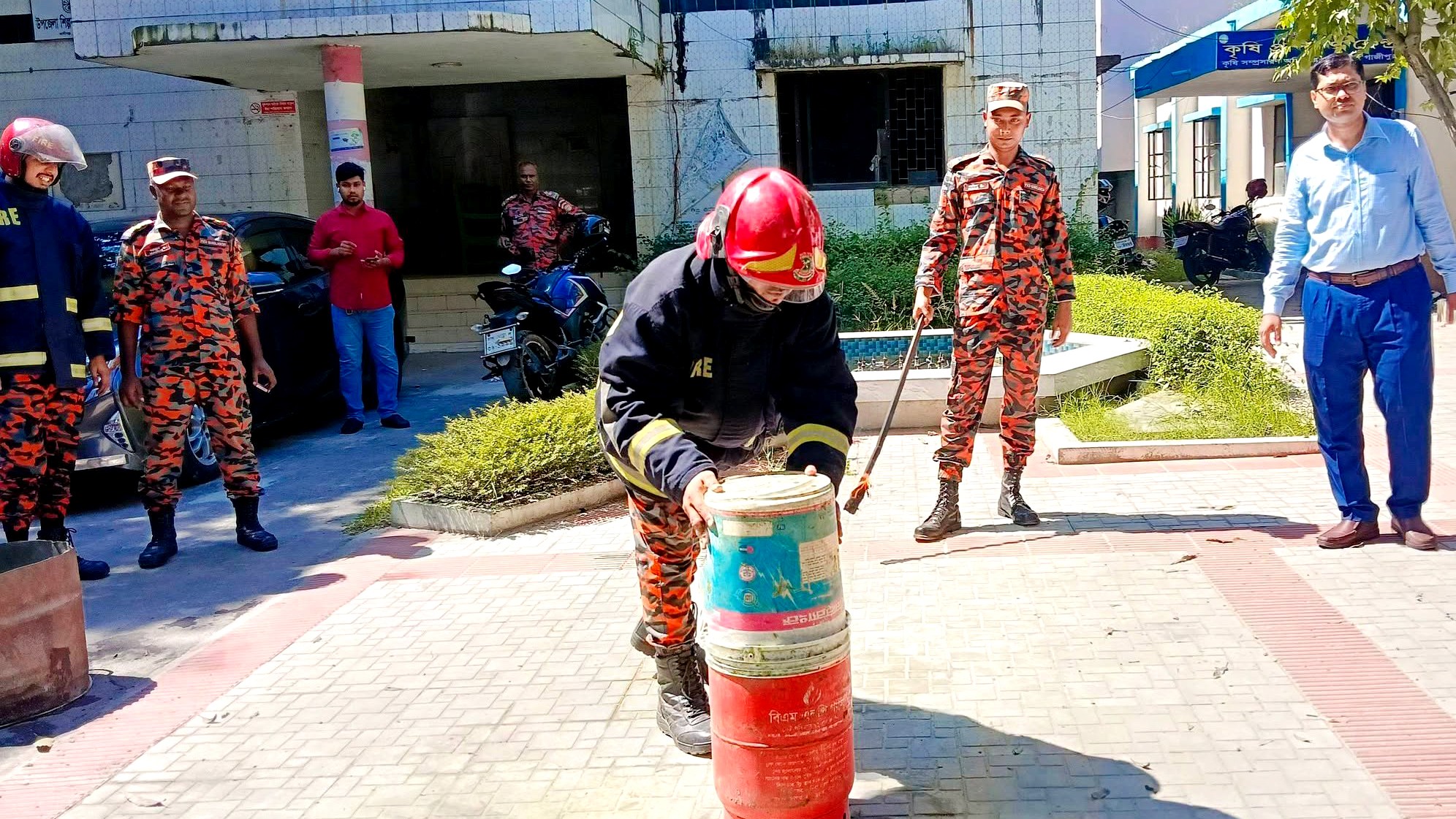 কালীগঞ্জে নানা আয়োজনে আন্তর্জাতিক দুর্যোগ প্রশমন দিবস পালিত